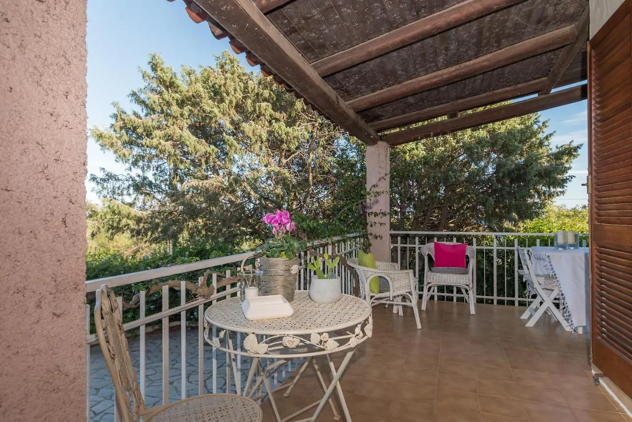 Villa Rosa Sul Mare Olbia 0*,  Italien